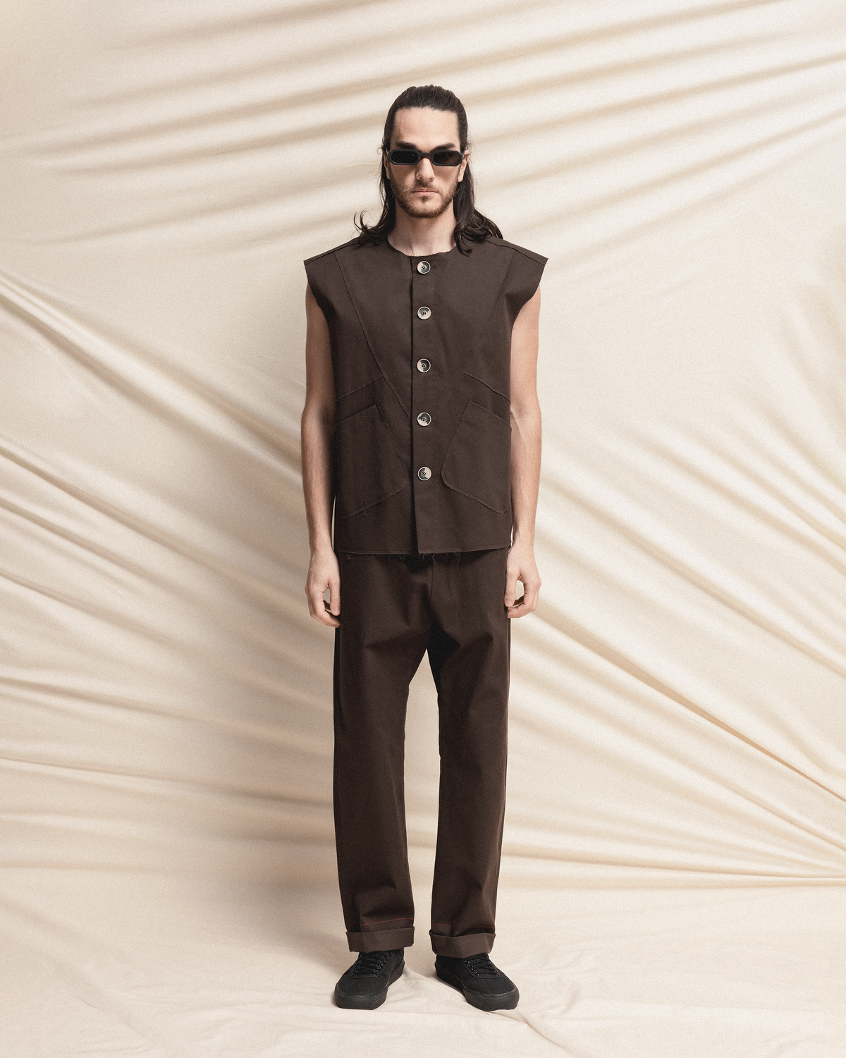 Dark Brown Vest GOGUTSA